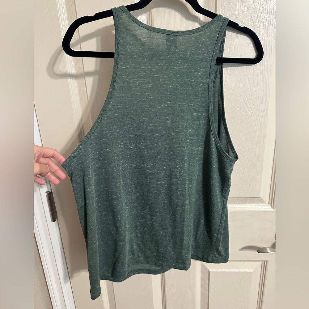Victoria's Secret Sport Mesh Front V-Neck Tank Top, Heathered Green, Sz L - Picture 6 of 7